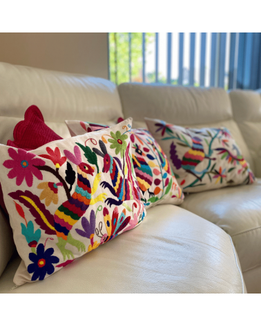 Mexican original hand embroidered cushion cover (45 x 55cm)